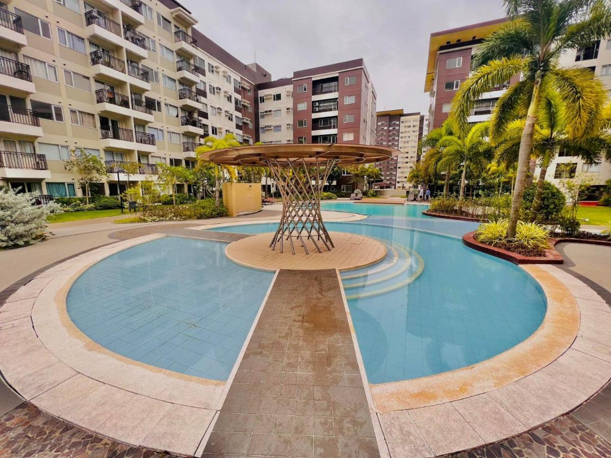 Appartement * *P Fantastic 2Br Option For 8 à Iloilo Extérieur photo