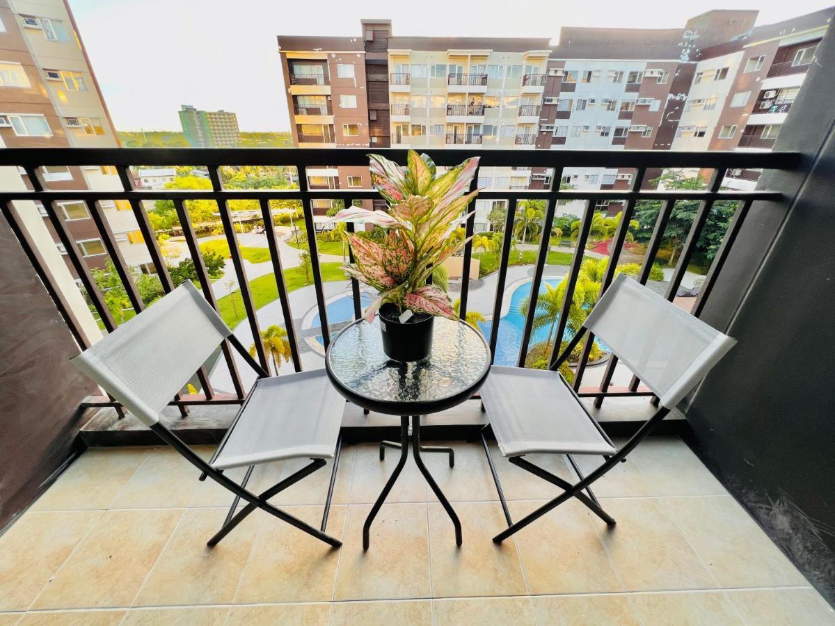Appartement * *P Fantastic 2Br Option For 8 à Iloilo Extérieur photo