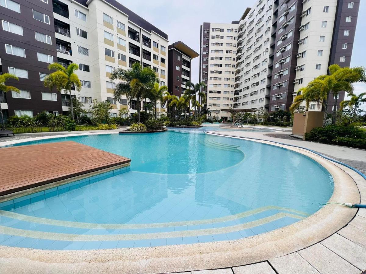 Appartement * *P Fantastic 2Br Option For 8 à Iloilo Extérieur photo